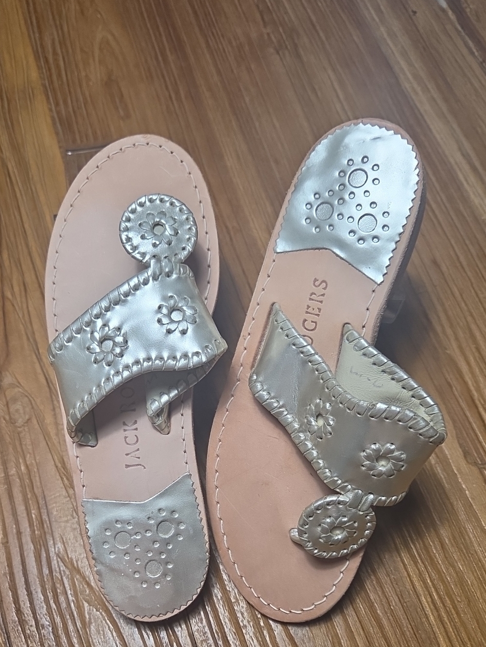 Jack Rogers Platinum Leather Whipstitch Medallion Slide Sandals